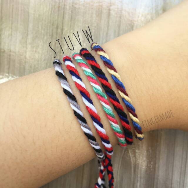 Fingermade Gelang Benang Twisted Tridatu