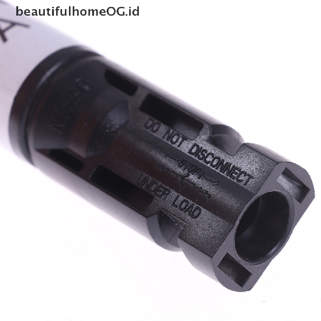 Konektor Dioda Solar Plug DC Dioda 10A 15A 20A Untuk Sistem PV