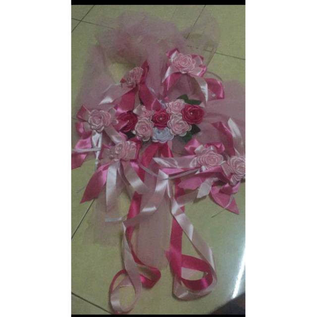 Bunga hias mobil pengantin