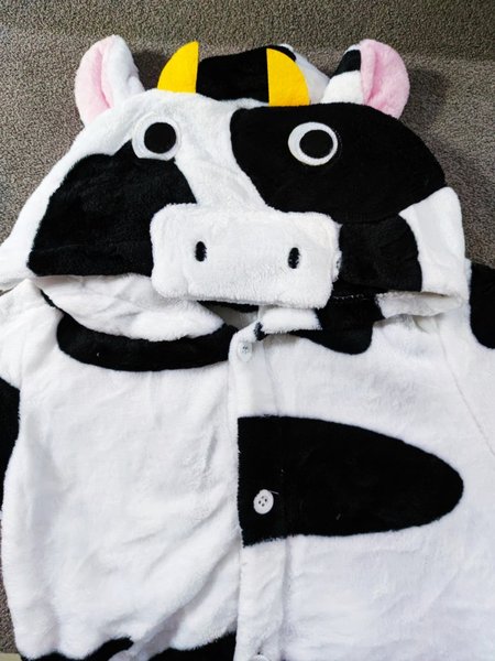 Kostum Anak Sapi Impor Baju Cow Animal Karakter Binatang Boneka Onesie Cosplay Lucu