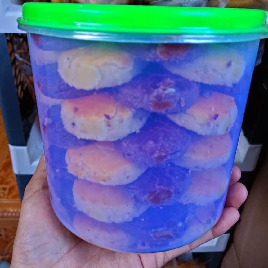 

KUE KACANG MIX COKLAT