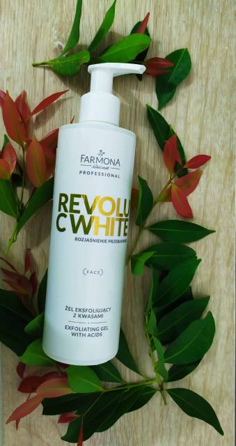 peeling Gel Glowing Farmona Revolu C White Exfoliating Gel 280ml