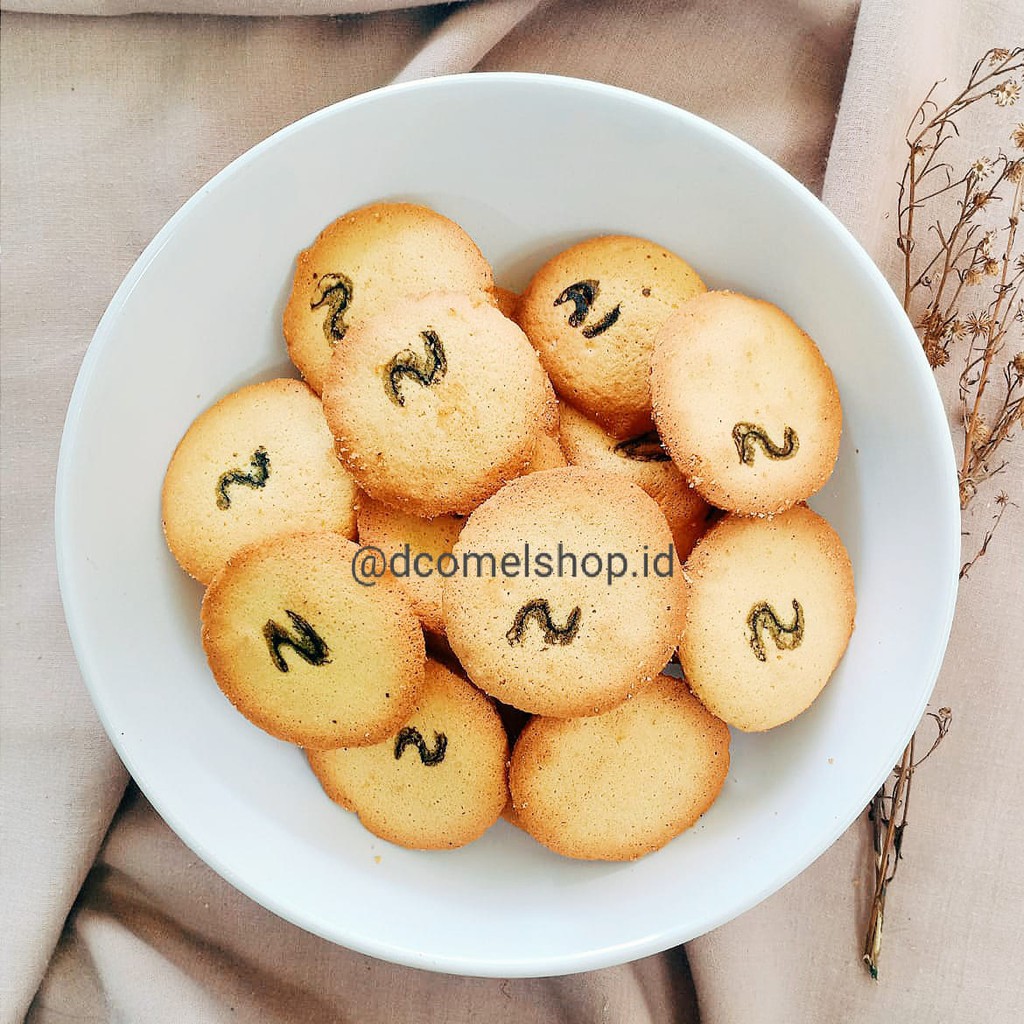 

Kue Bolu Kering S Vanilla Susu D'Comel 250 gram