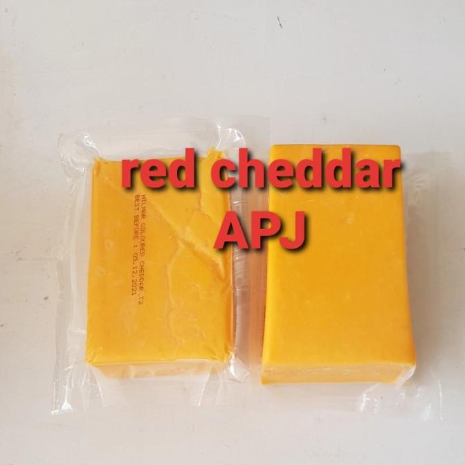 

BISA BAYAR DITEMPAT keju red cheddar blok hilmar +-1kg