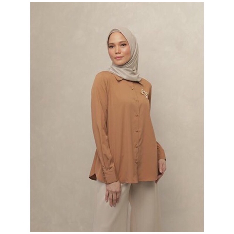 BILLIE SHIRT WK | ALMOND WEARING KLAMBY | L