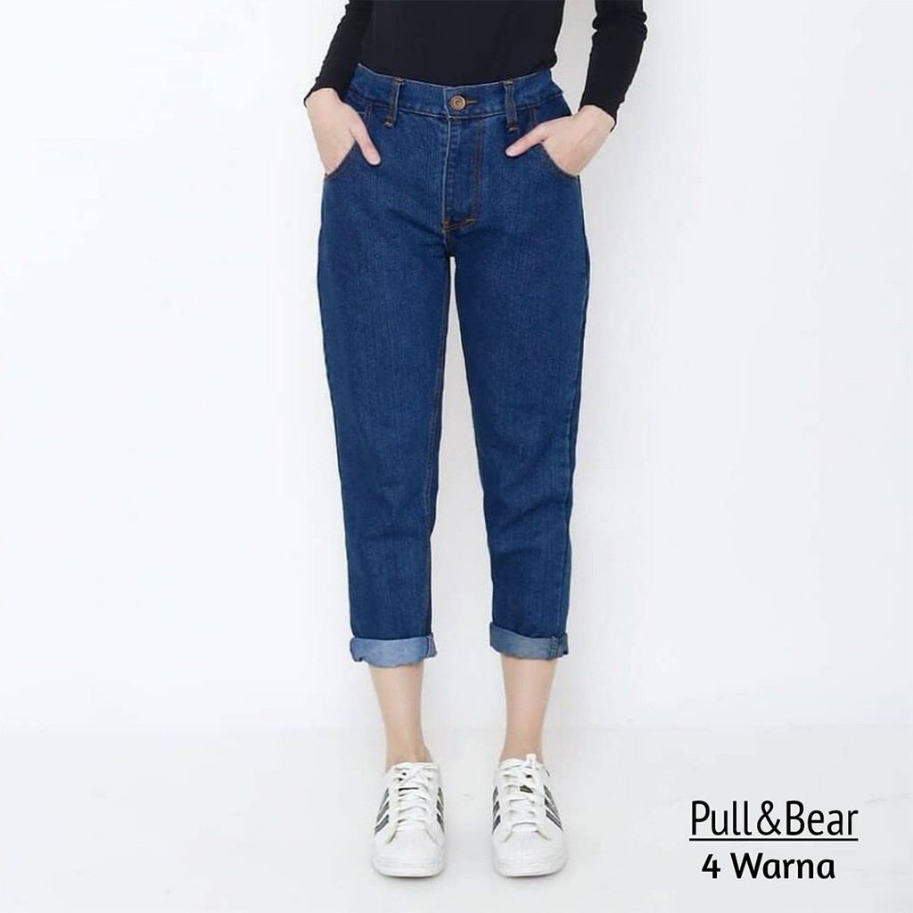 Pull & Bear Celana Jeans Boyfriend Wanita Ukuran 27-34