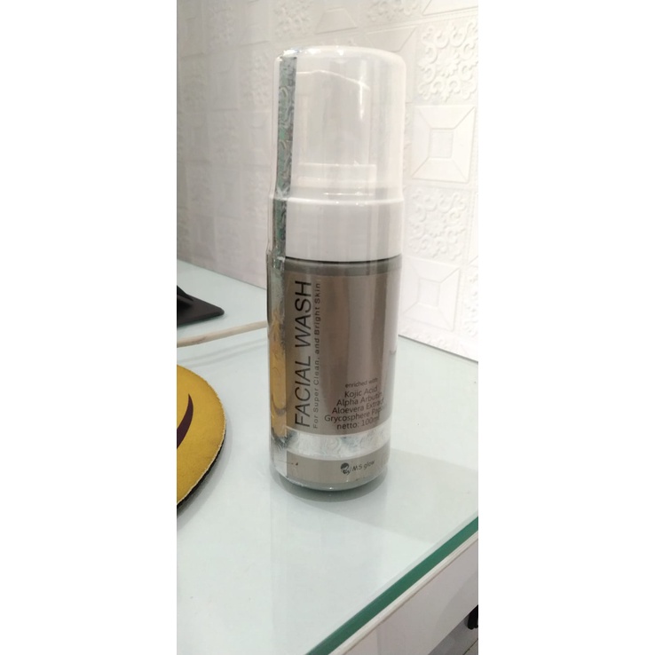 MS Glow Facial Wash - 1 Item