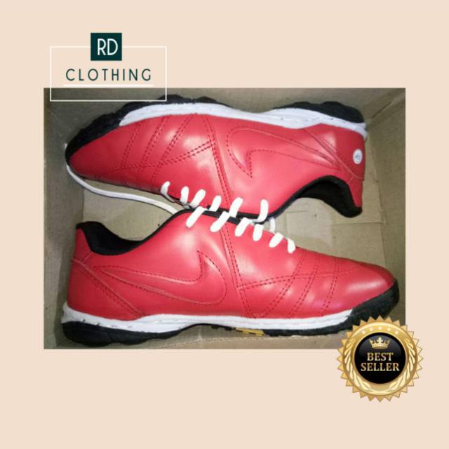 Sepatu bola futsal - Sepatu bola futsal nike leather kulit original