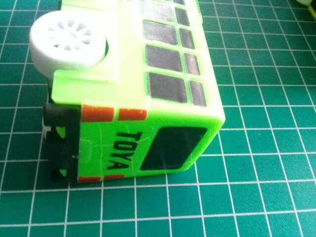 Tayo Bus Ban Karet Putih Pullback Murah (9x4x5cm)