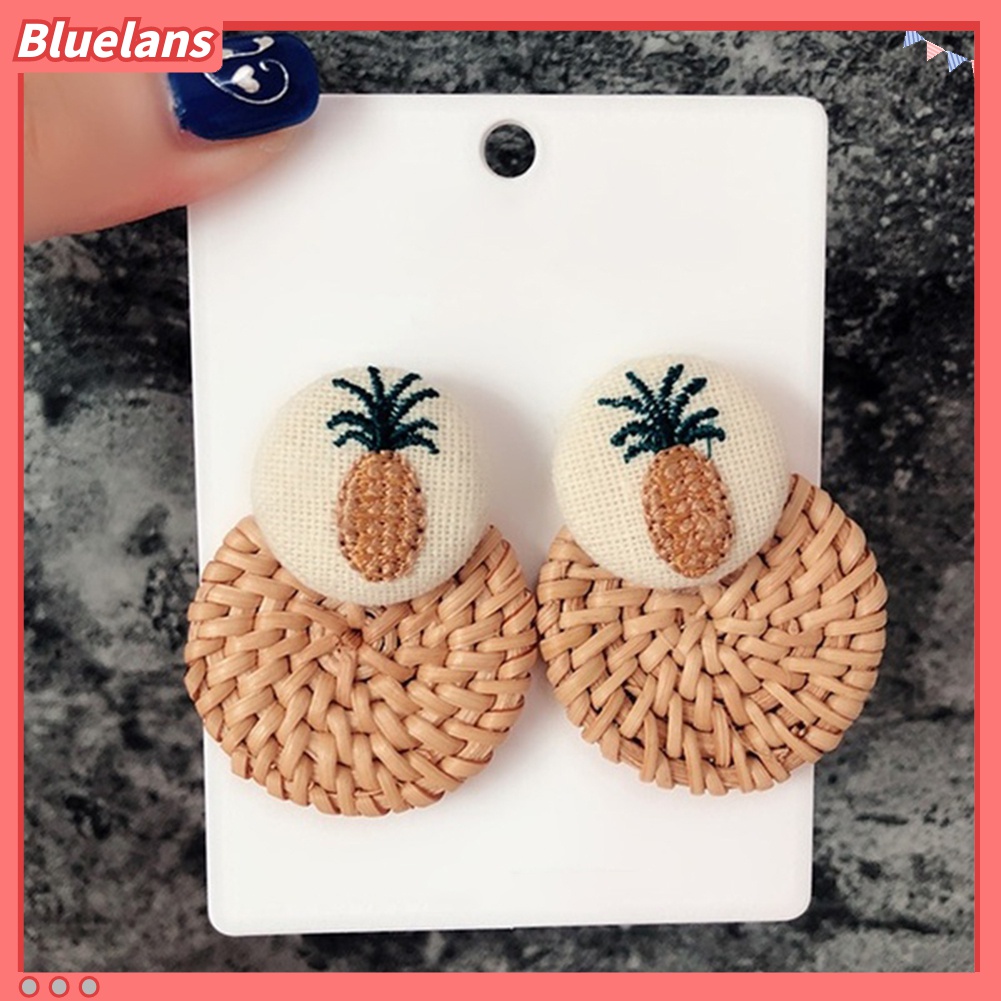 Anting Juntai Bentuk Bulat Besar Bahan Rotan Jerami Handmade Untuk Wanita