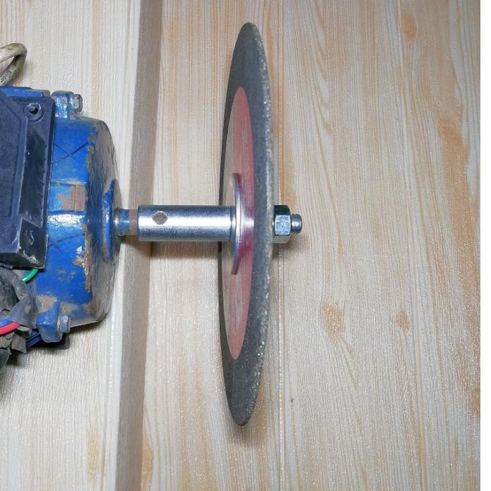 Telah Hadir.. as sambungan bikin  gerinda duduk / gerinda potong pake dinamo pompa air