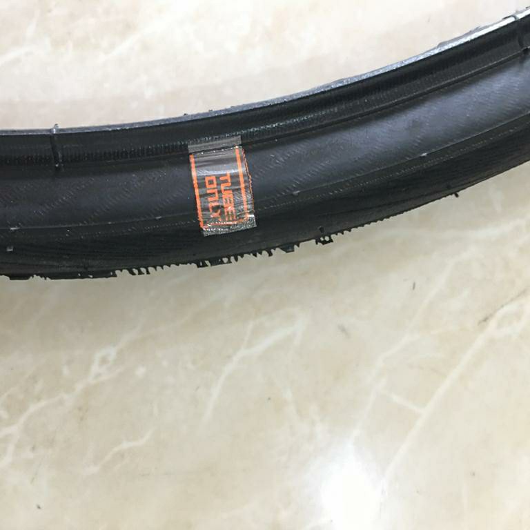 Ban luar 20x1 1-8 inc Schwalbe one 451 - 22 20 plus 20x1 1 per 8 seli