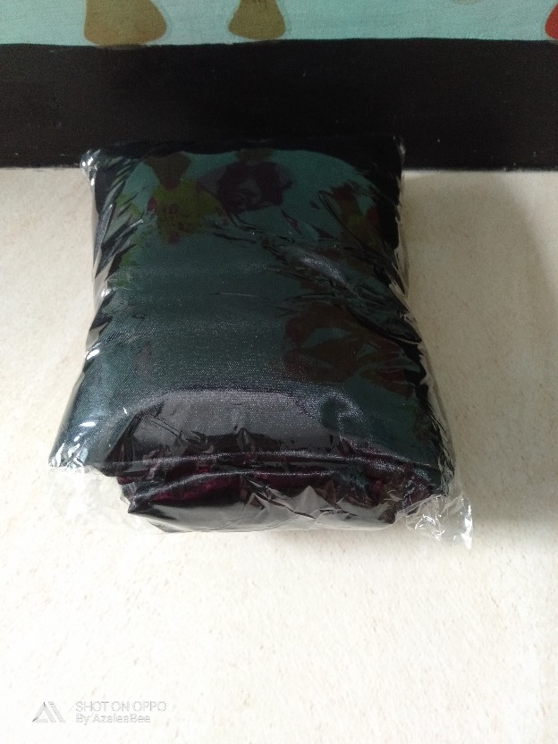 Kain Satin Lebar 115cm