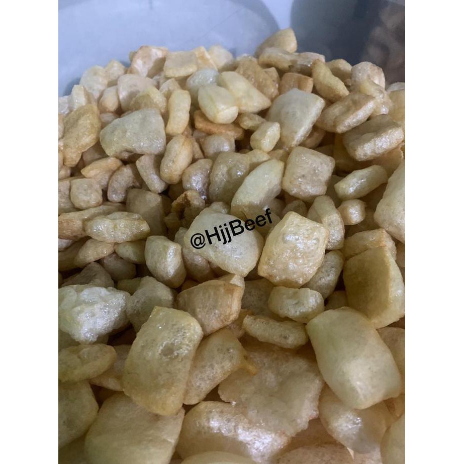 

Kerupuk kulit sayur (olahan masakan)