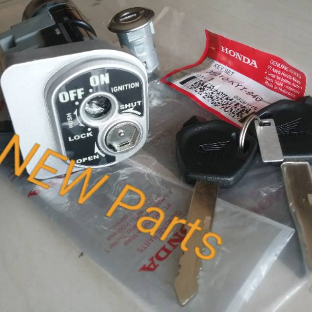 KUNCI KONTAK SCOOPY SCOPY SKUPI KARBU 2008 2009 2010 2011 2012 2013 .35010KYT940 35010-KYT-940