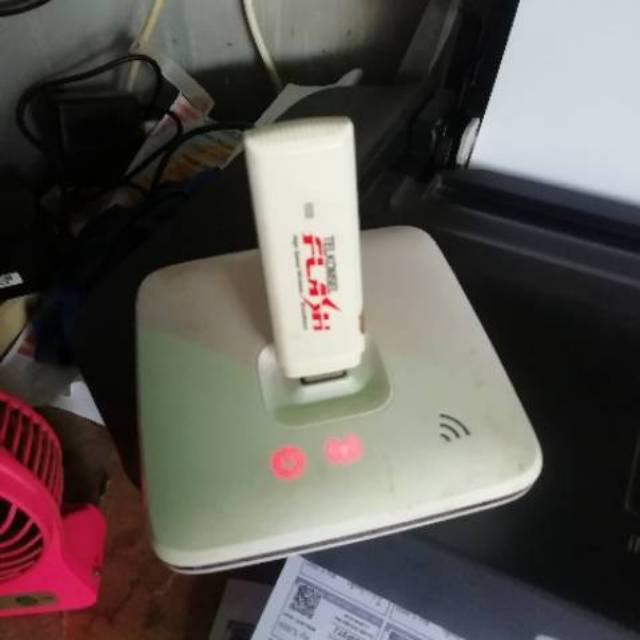 vodafone sharing dock R101 modem/router