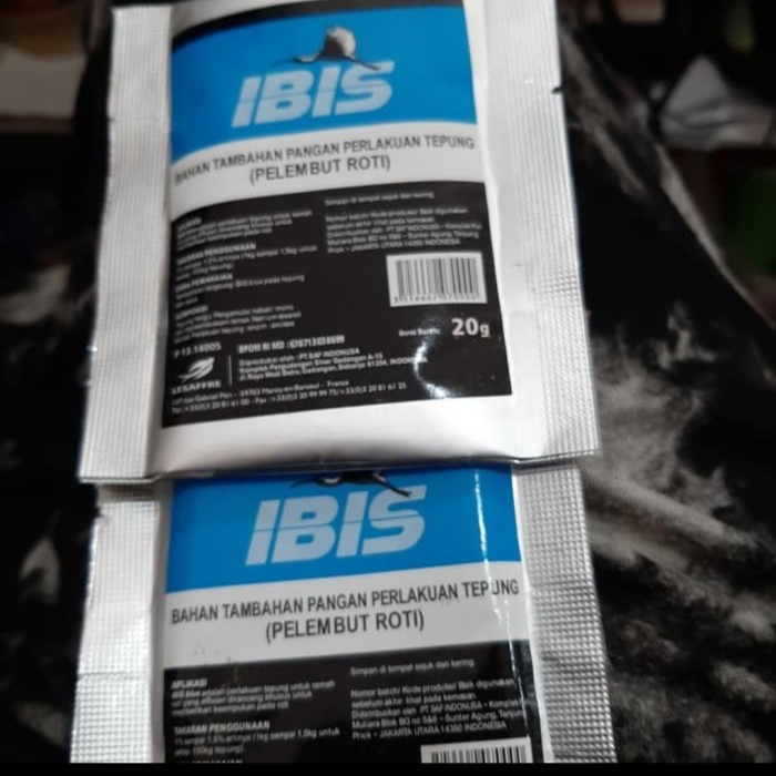 

Ibis blue pelembut roti kemasan sachet 1 box= 4 sachet 200gr