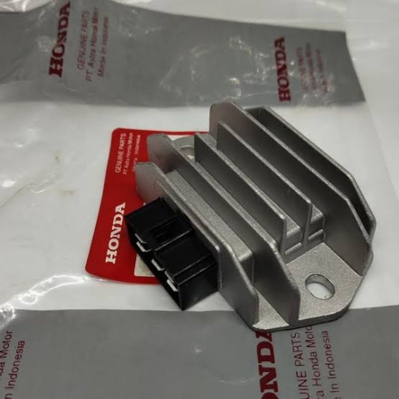 kiprok regulator pengisian aki motor honda verza cb 150 r original oem