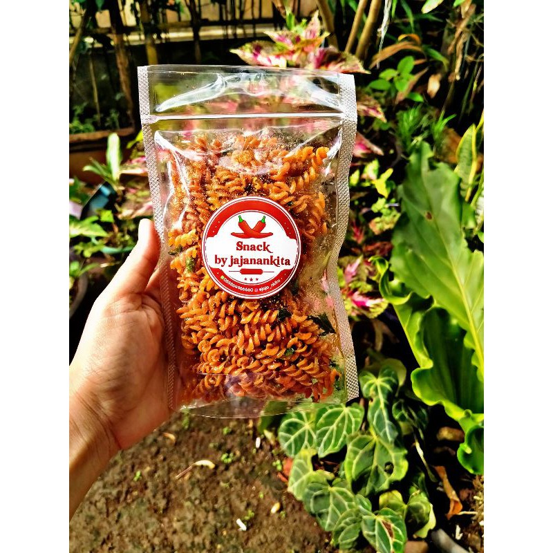 

Snack pedass makaroni spiral 100gr