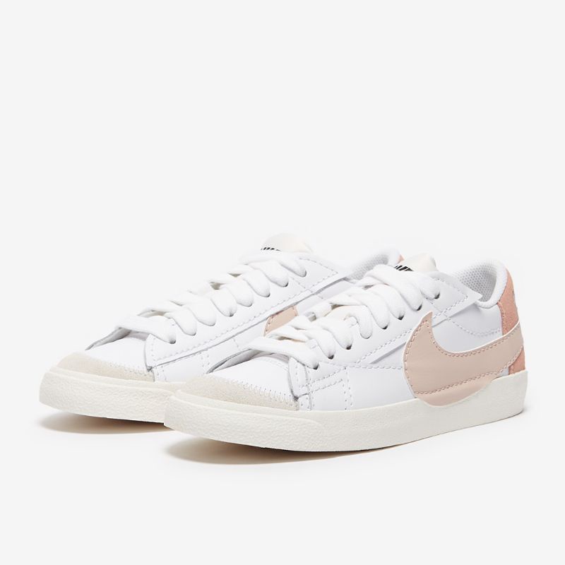 nike blazer low platinum