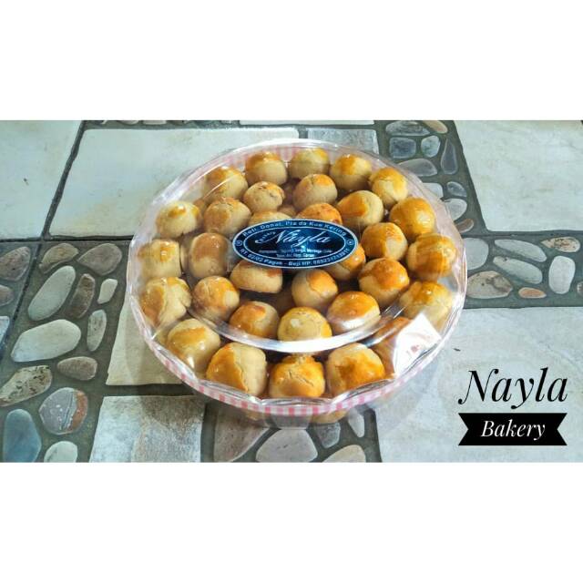 

Nastar selai nanas homade by 'nayla bakery'