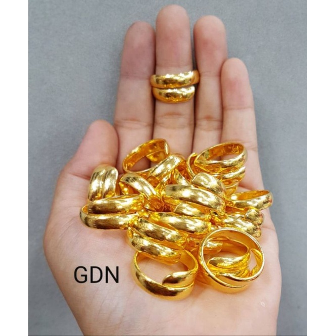 cincin golden emas london