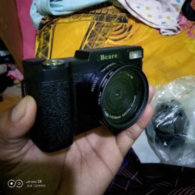 Camera mirrorless merk Bcare