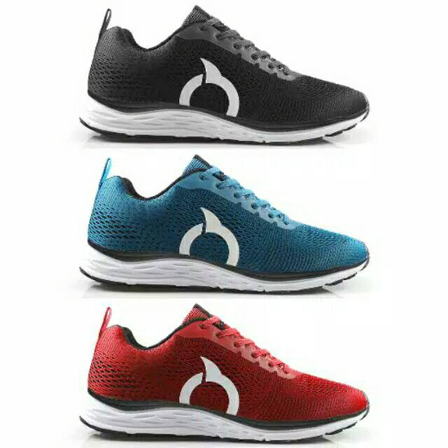 Sepatu lari Ortuseight Vector sepatu running