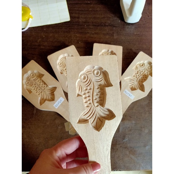 cetakan ang kong pia ikan koi