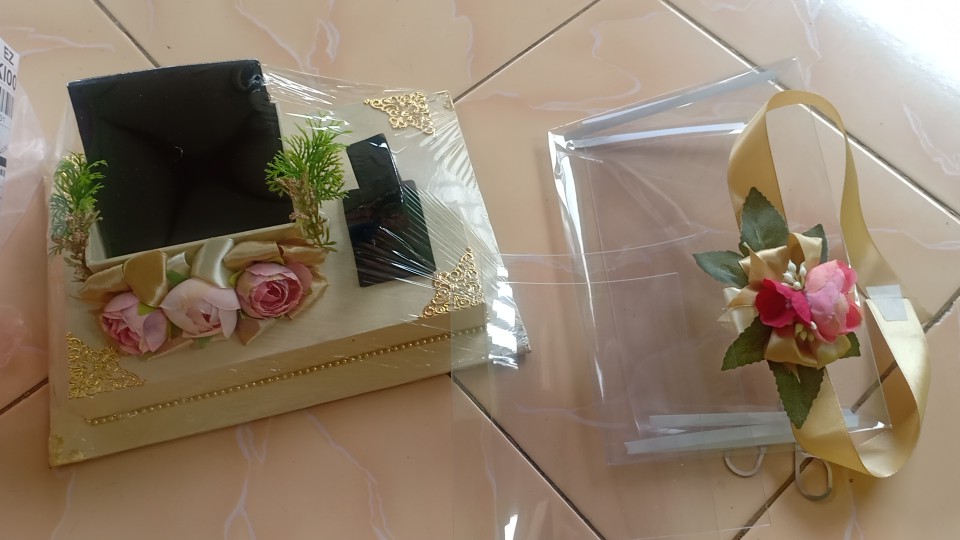Turun Harga Kotak Seserahan/tempat Perhiasan Gelang Dan Kalung