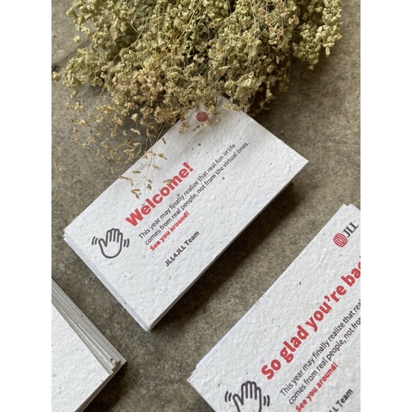 

Seed paper bussiness card ukuran kartu nama