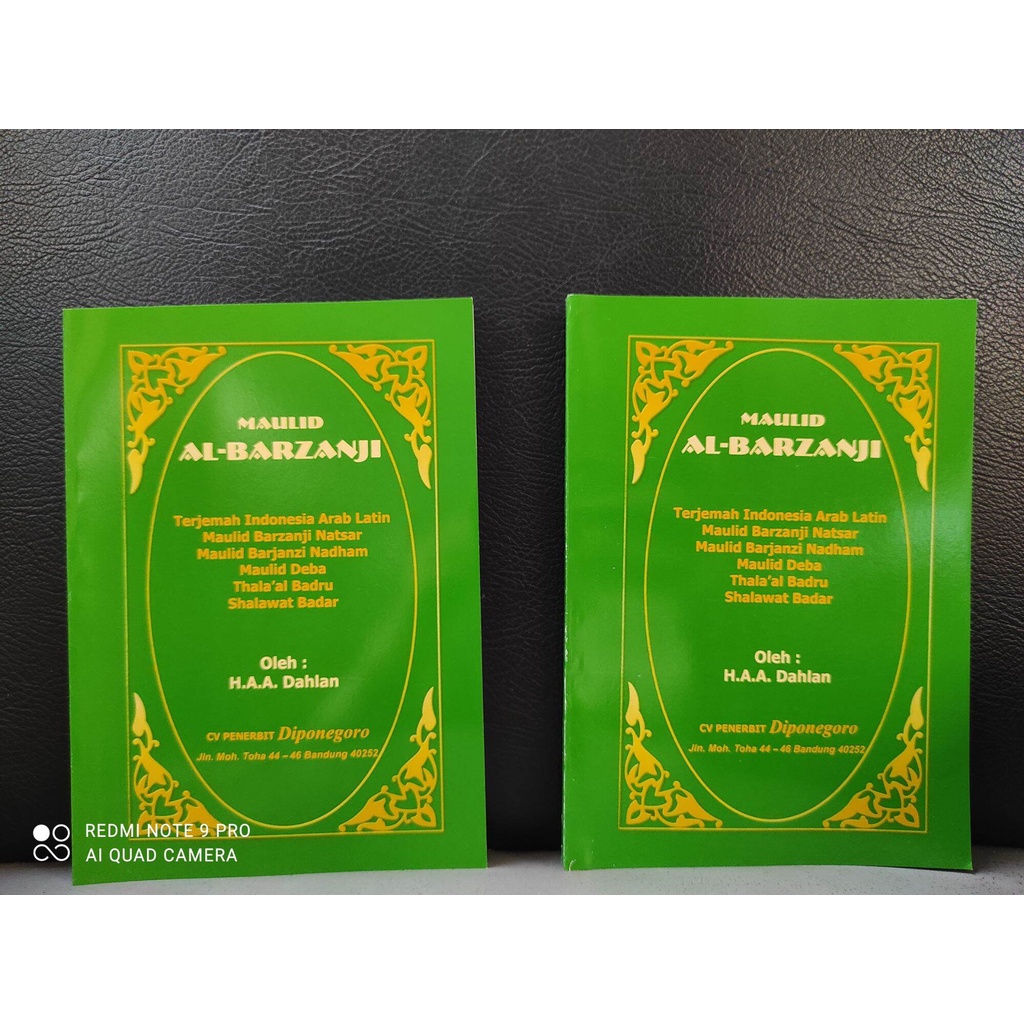 maulid Al barzanji rawi terjemah Indonesia Arab latin Kitab kuning lengkap