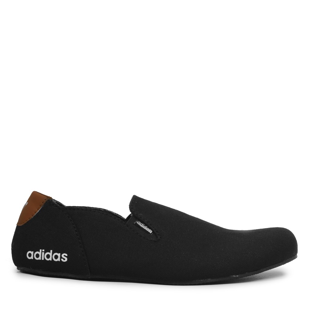 PROMO GILA!!SEPATU PRIA SLIP ON ADIDAS SIMPLE SEPATU KASUAL TERMURAH JALAN SANTAI