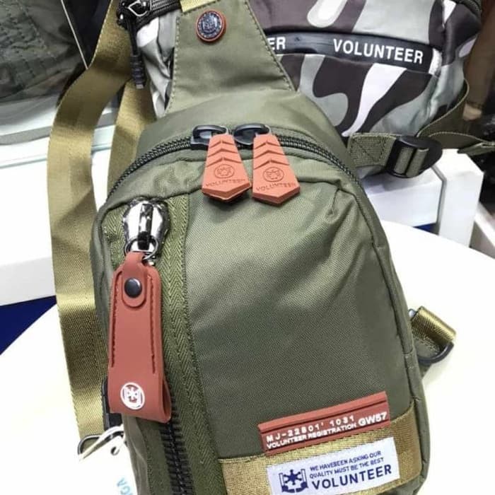 Tas Slempang volunteer Army