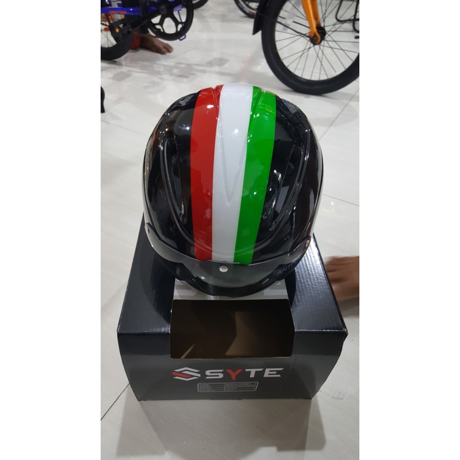 Helm sepeda syte F 170 pacific F170 kaca mata hitam magnet