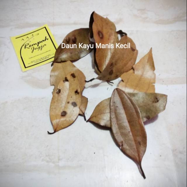 

DAUN KAYU MANIS UKURAN KECIL KEMASAN 100 GRAM