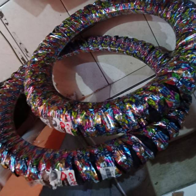 Ban luar merk corsa 18 21