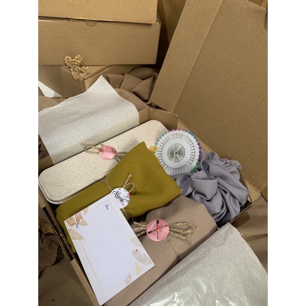

gift box | hampers hijab | gift box murah