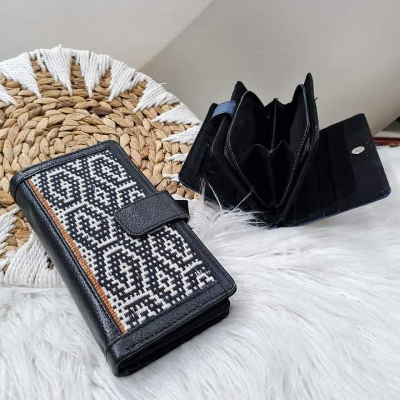 DOMPET WANITA ETNIK TENUN NTT KULIT ASLI