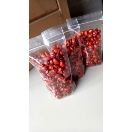 

Keripik balado kulit tangkil moto maling pedas manis gurih