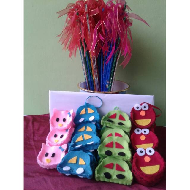 

Souvenir kembang telor set pita