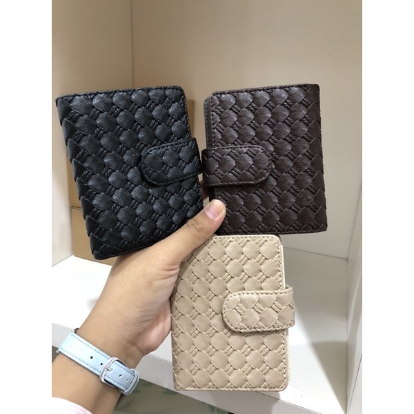 Dompet Kartu