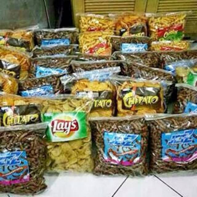 Paket snack indofood