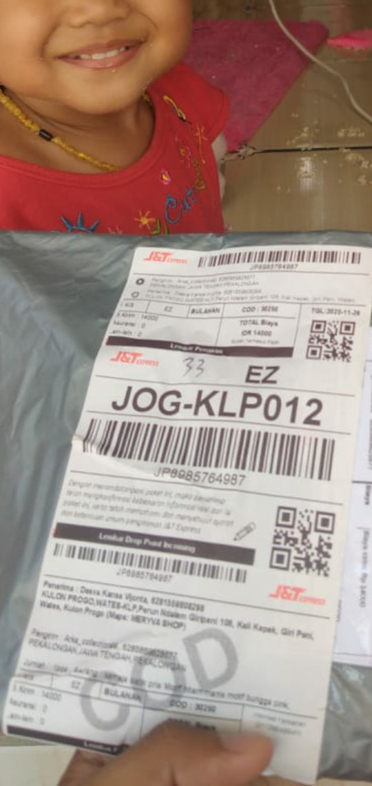 Kemeja Batik Pria Motif Hitam Manis Motif Bungga Pink