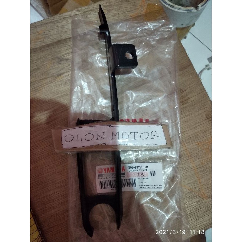KARET BANTALAN RANTAI YAMAHA R15 R15 VVA ORIGINAL YGP BK6-F2151-00