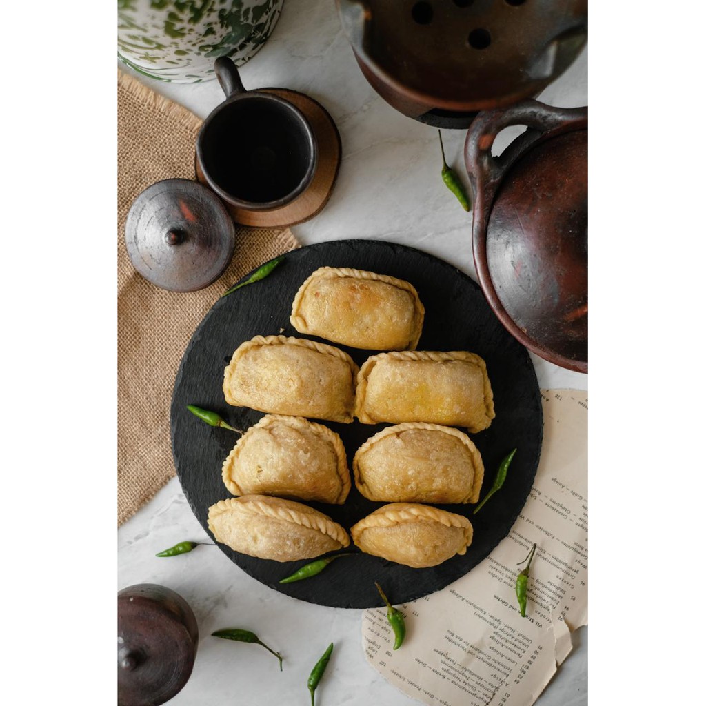 

SERUMPUN JAKARTA | PASTEL AYAM | FROZEN | GORENGAN | JAJANAN PASAR | SNACKS | KUE PREMIUM | KUE HITZ