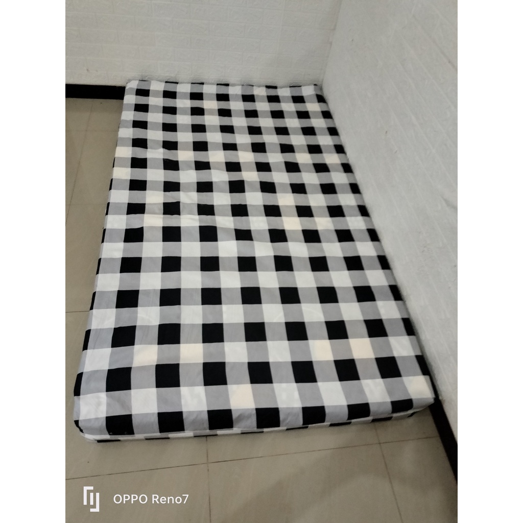 SPREI KOTAK/URUNG KASUR/SARUNG BUSA RESLSLETING