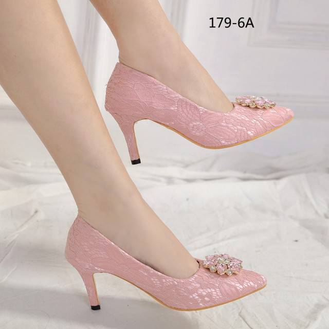 Dolce & Gabbana Belluci Heels #179 - 6A RA Sepatu