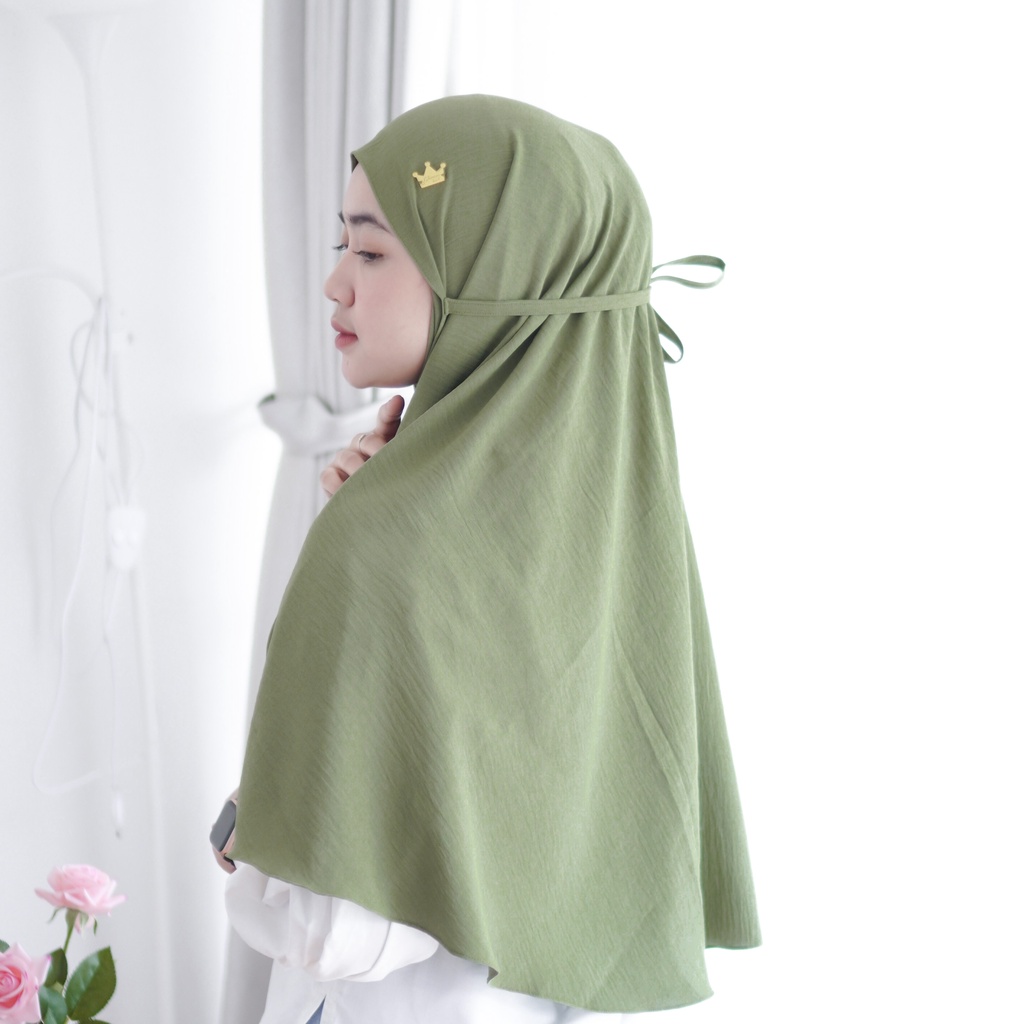 Jilbab Bergo [Crincle Airflow Premium] Ukuran 75 x 90 cm / Kerudung Instan By Glamour Hijab-Avocado