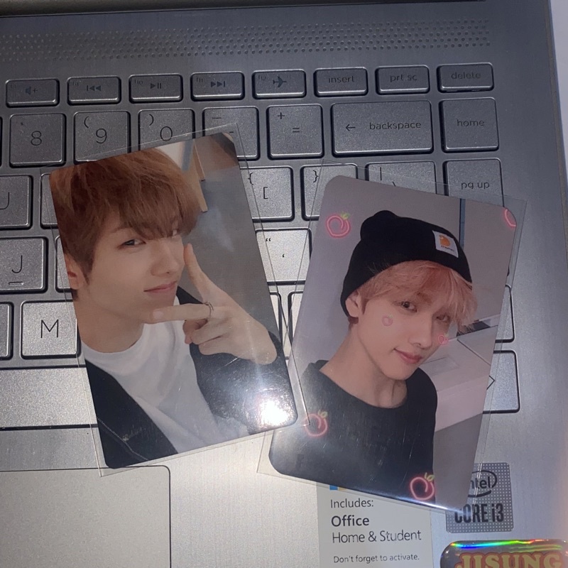 JISUNG YIZHIYU HELLO FUTURE R1 & YIZHIYU BENEFIT HOT SAUCE R1